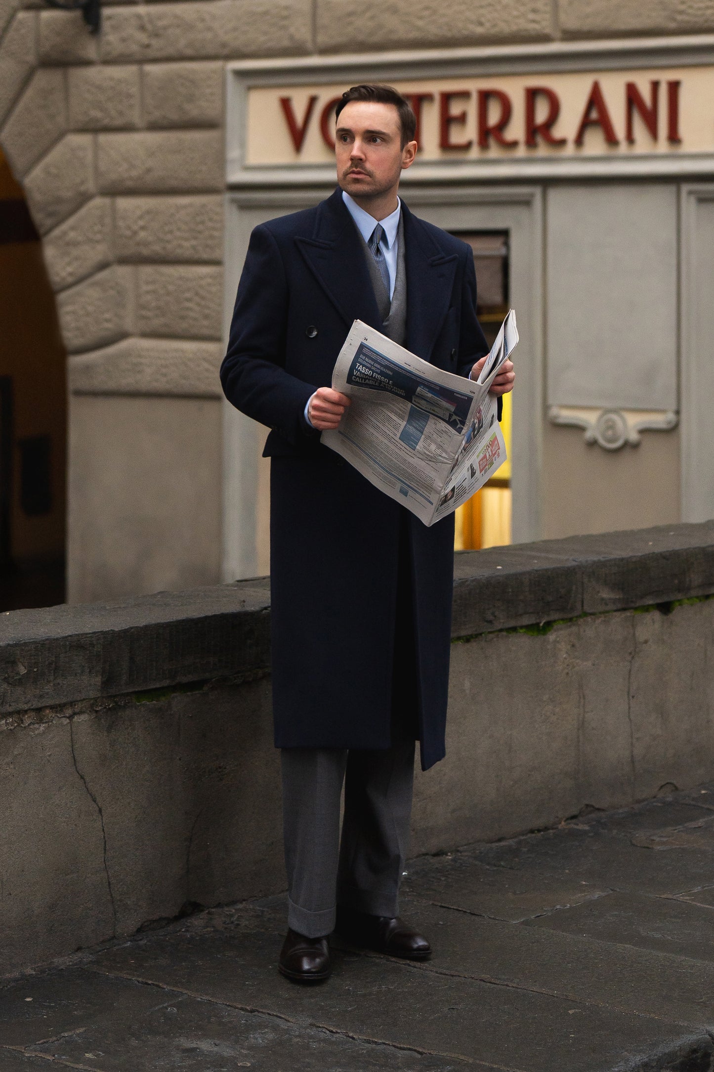 Long Wool & Cashmere Navy Leonardo Coat